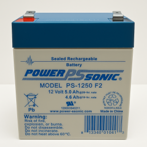 Vista frontal de la batería sellada Power Sonic PS-1250F2 de 12V 5Ah con tecnología AGM, mostrando etiqueta completa del producto.