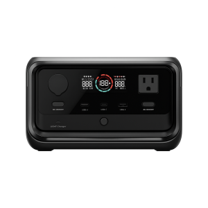 Estación de energía portátil EcoFlow RIVER 3 Plus con pantalla digital, doble salida AC, puertos USB-A y USB-C, ideal para respaldo y campismo.