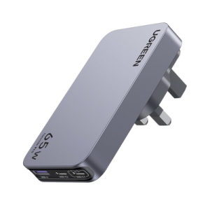 Cargador rápido GaN 65W 25356 de UGREEN con 2 USB-C y 1 USB-A