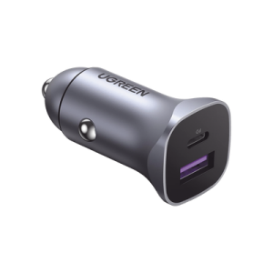 Cargador auto USB PD3 40858 UGREEN con 2 puertos y carga rápida 30W
